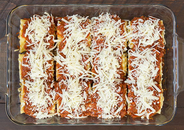 lasagna-roll-ups-step5-srgb.jpg