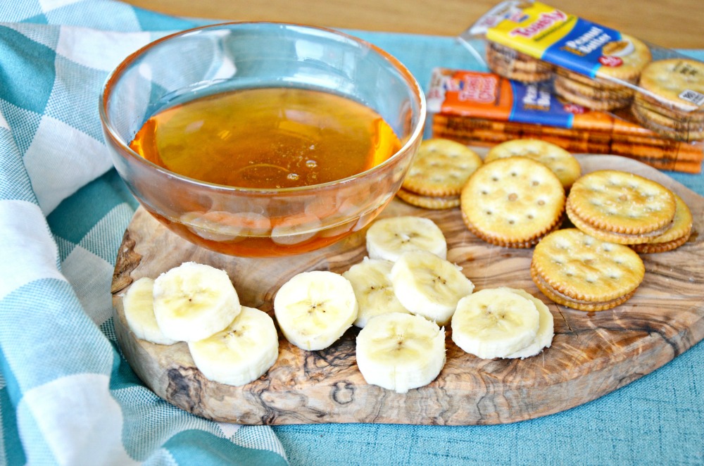 peanut-butter-banana-honey-crackers-ingredients.jpg